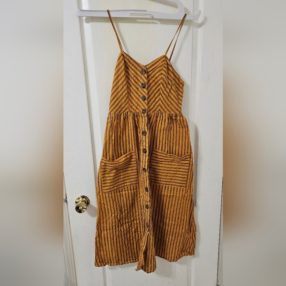 Japna Sundress - Picture 1 of 5